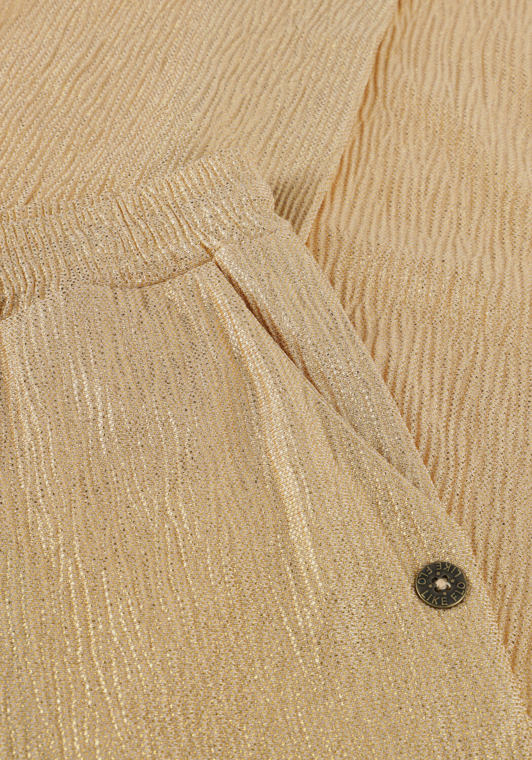 LIKE FLO Pantalon large FENYA FLO METALLIC PANTS en or - large