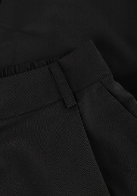 Zwarte Y.A.S. Cargobroeken YASPENNI HW ANKLE PANT Zwarte Y.A.S. Cargobroeken YASPENNI HW ANKLE PANT - large