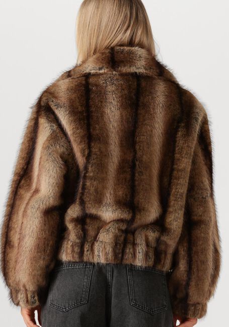 STUDIO AR LUCY Vestes en marron - large