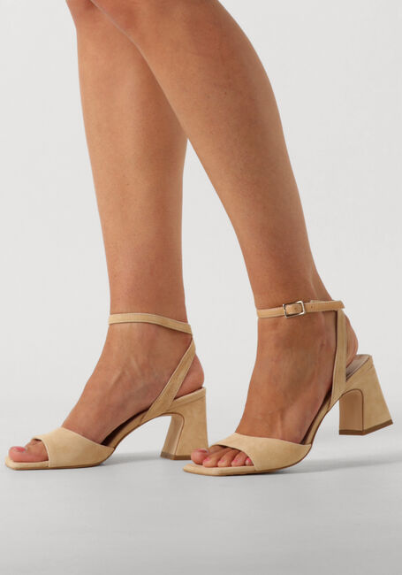 OMODA ATELIER X KAE Sandales en beige - large