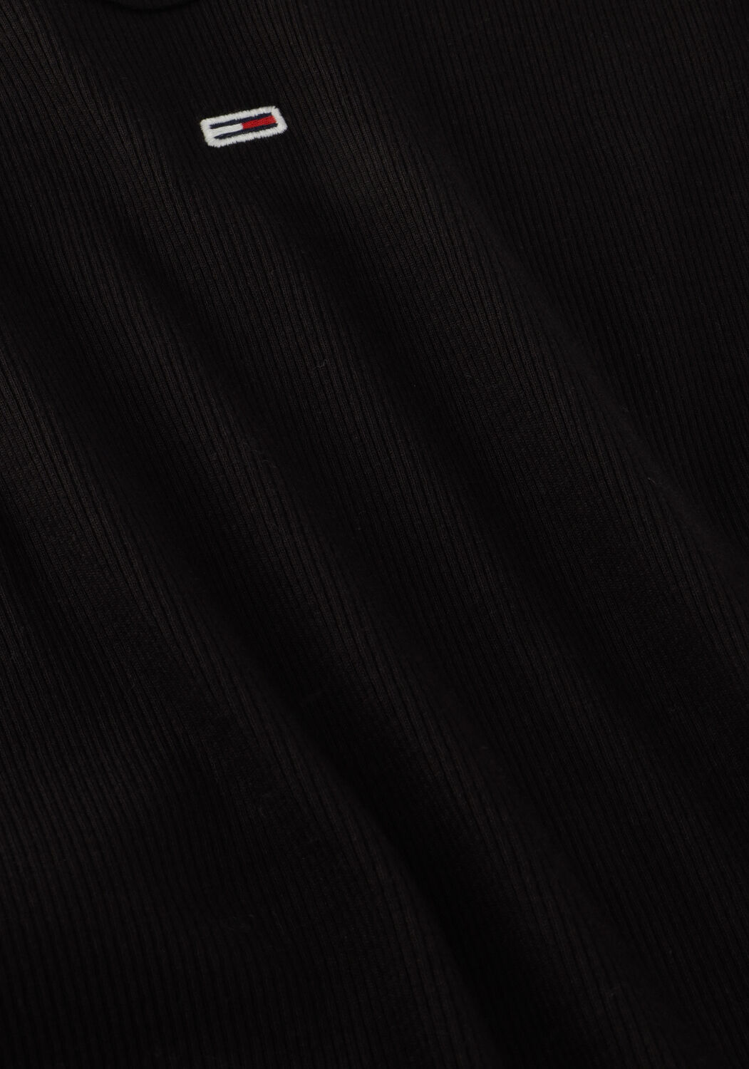 TOMMY JEANS Haut TJW SLIM ESSENTIAL RIB SS en noir - large