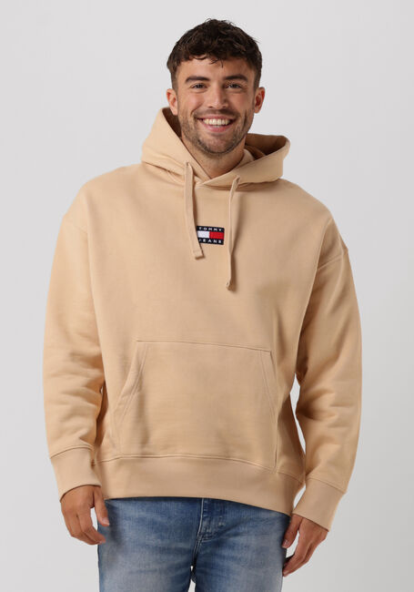 TOMMY JEANS Chandail TJM TOMMY BADGE HOODIE en camel - large