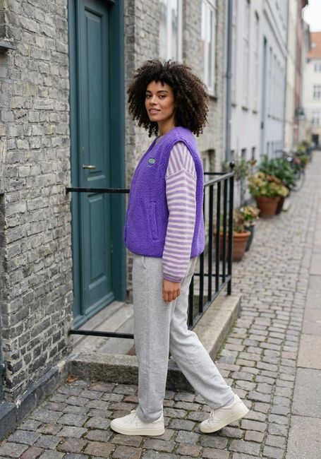 AMERICAN VINTAGE Gilet HOKTOWN en violet - large