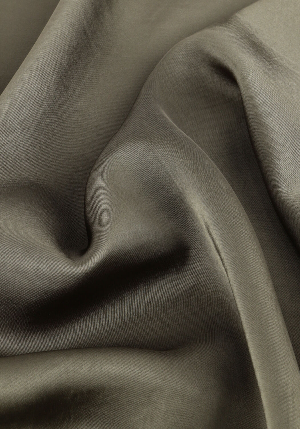 Olijf NEO NOIR Trui LIORA HEAVY SATEEN BLOUSE - large