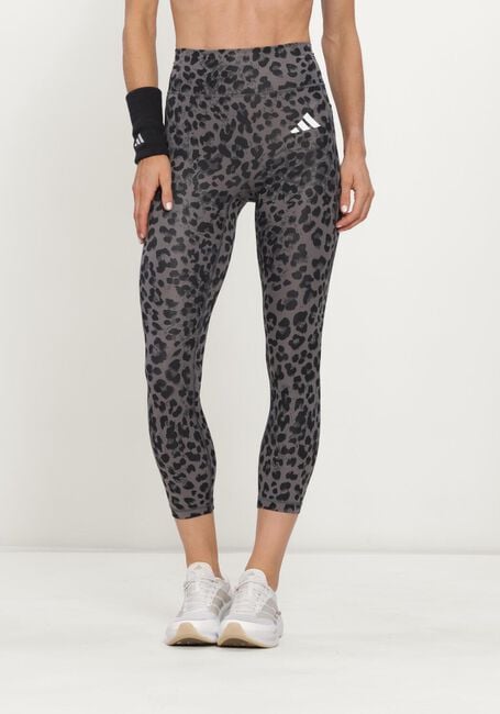 Bruine ADIDAS Broeken/jumpsuits OPT ESS AOP 7/8 - large