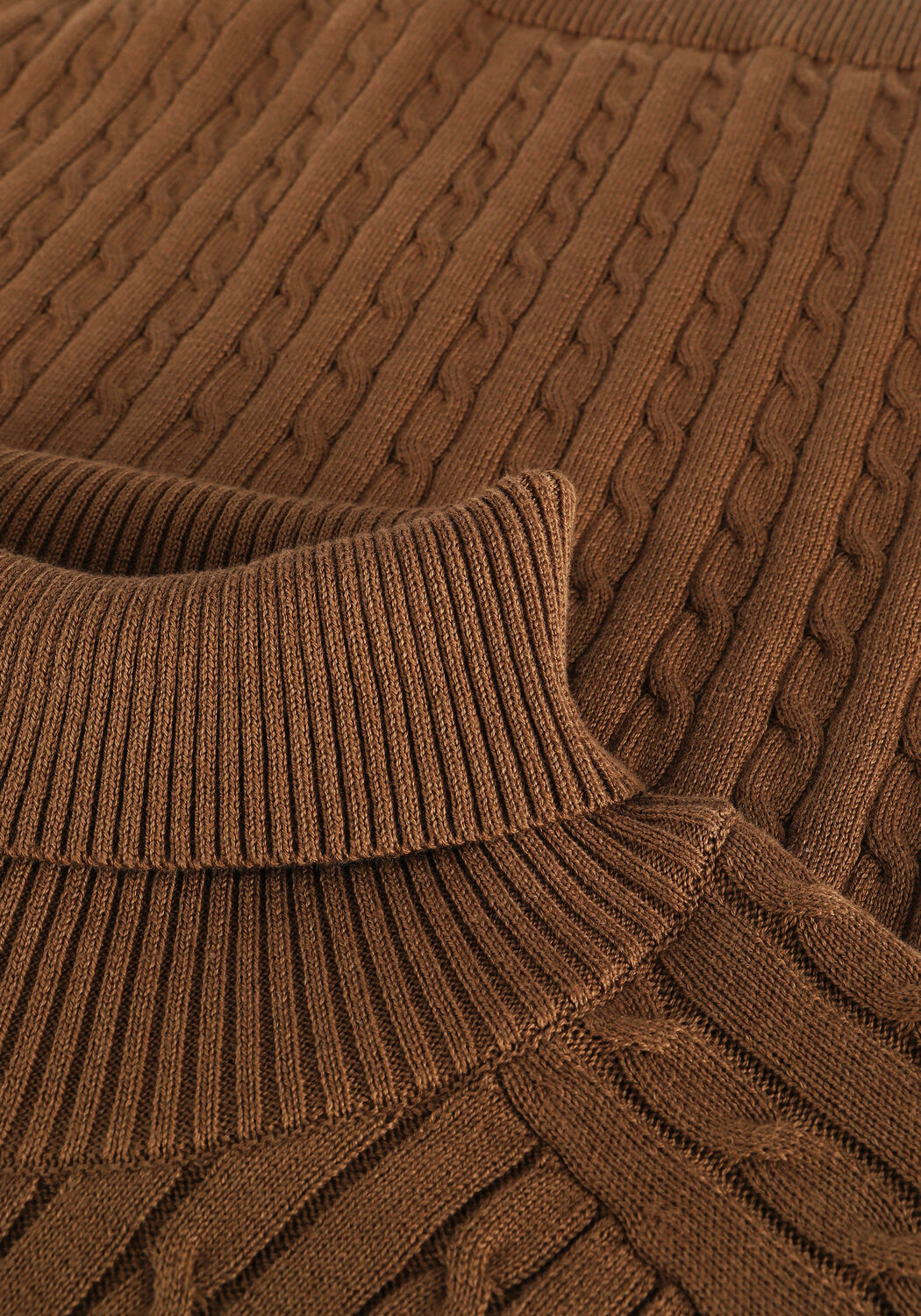 Bruine SELECTED MEN Coltrui SLHAIKO LS KNIT CABLE ROLLNECK - large