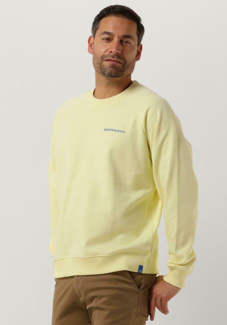 SCOTCH & SODA Chandail UNISEX CREWNECK SWEATSHIRT IN ORGANIC COTTON en jaune - large