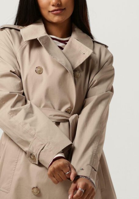 TOMMY HILFIGER Trenchcoats COTTON CLASSIC TRENCH en beige - large