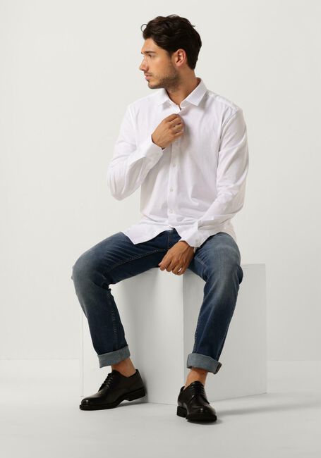 HUGO Chemise classique ELISHA02 en blanc - large
