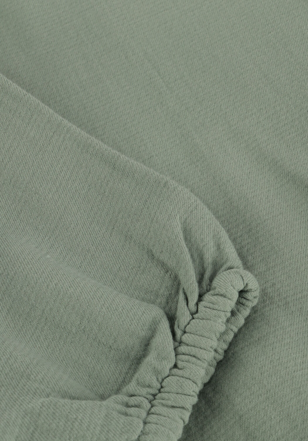 PETIT BLUSH RUFFLE BLOUSE Blouses en vert - large