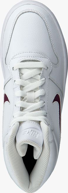 Witte NIKE Sneakers NIKE EBERNON MID WMNS - large