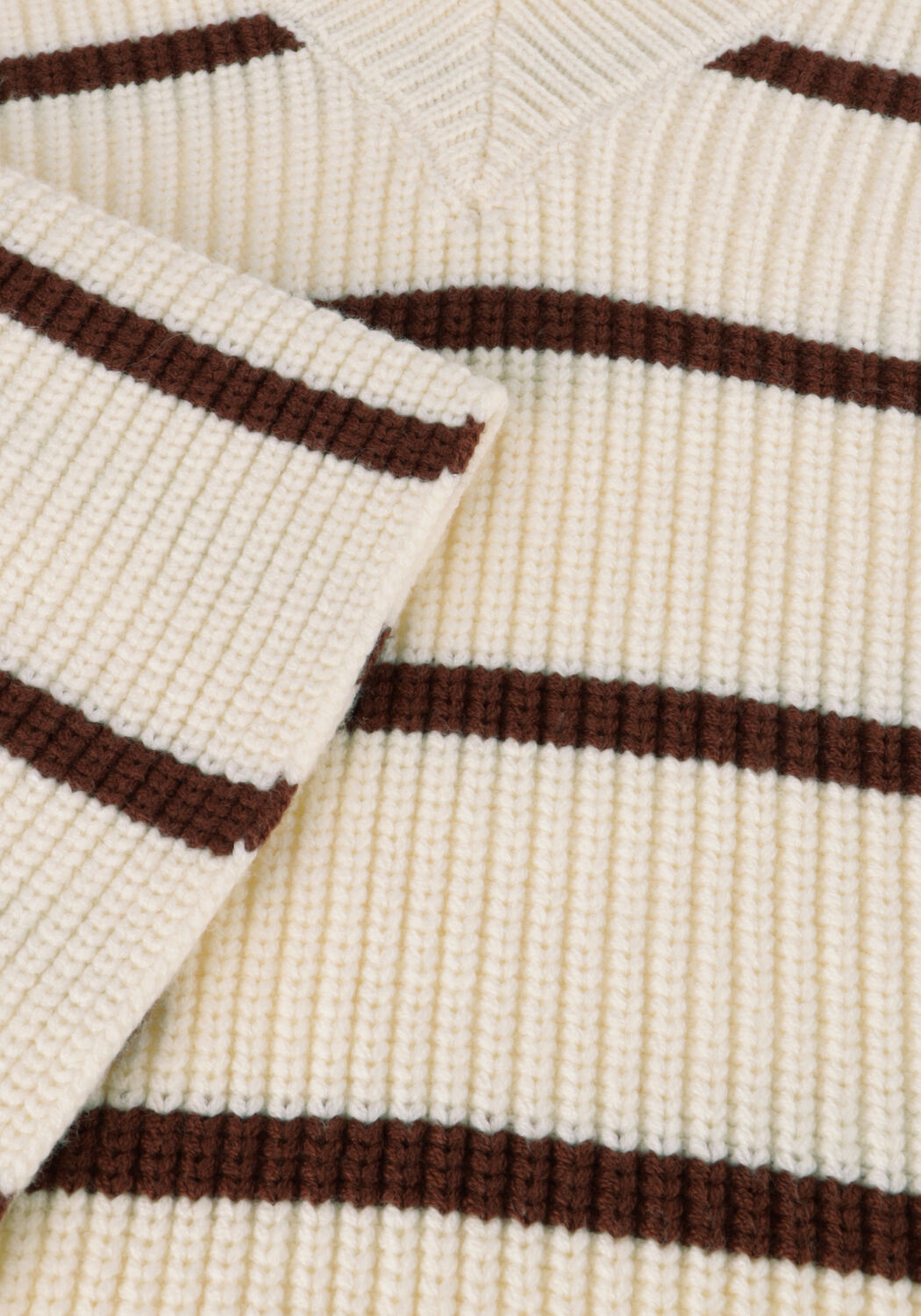 GESTUZ Pull SEBAGZ V-NECK PULLOVER &Eacute;cru - large