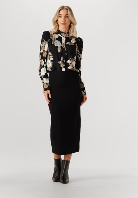 DEA KUDIBAL ROBERTA - large