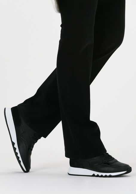 FLORIS VAN BOMMEL Baskets basses 85334 en noir - large