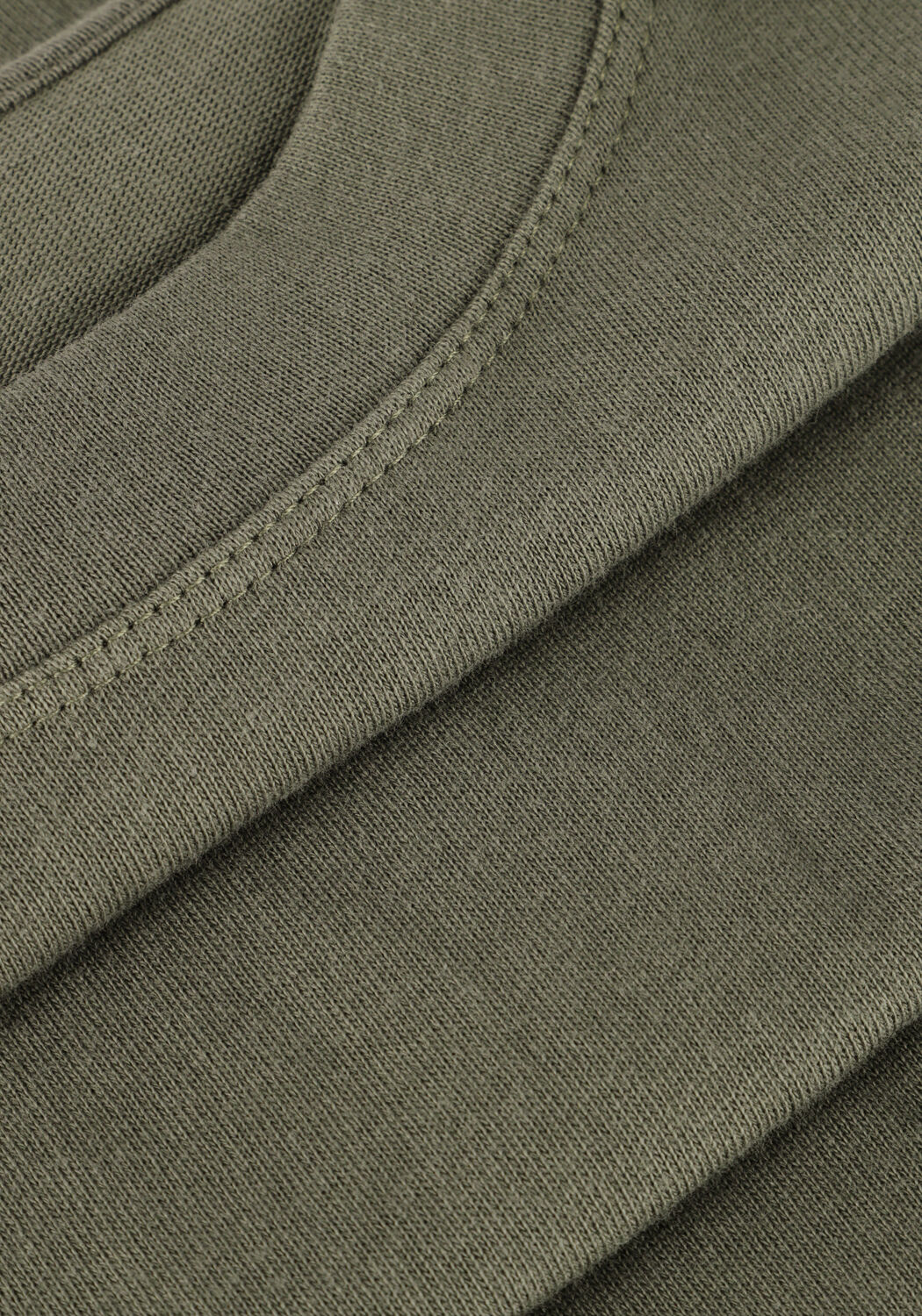 Olijf MATINIQUE T-shirt MAHUDSON 73 - large