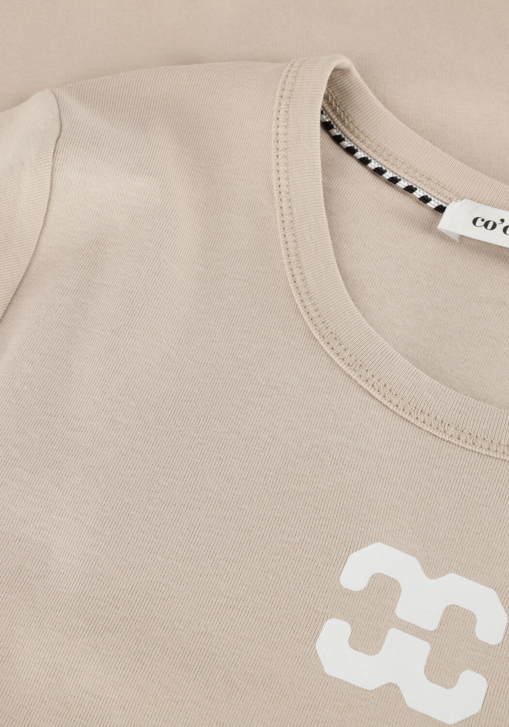 CO'COUTURE T-shirt GRANNYCC LOGO TEE en beige - large