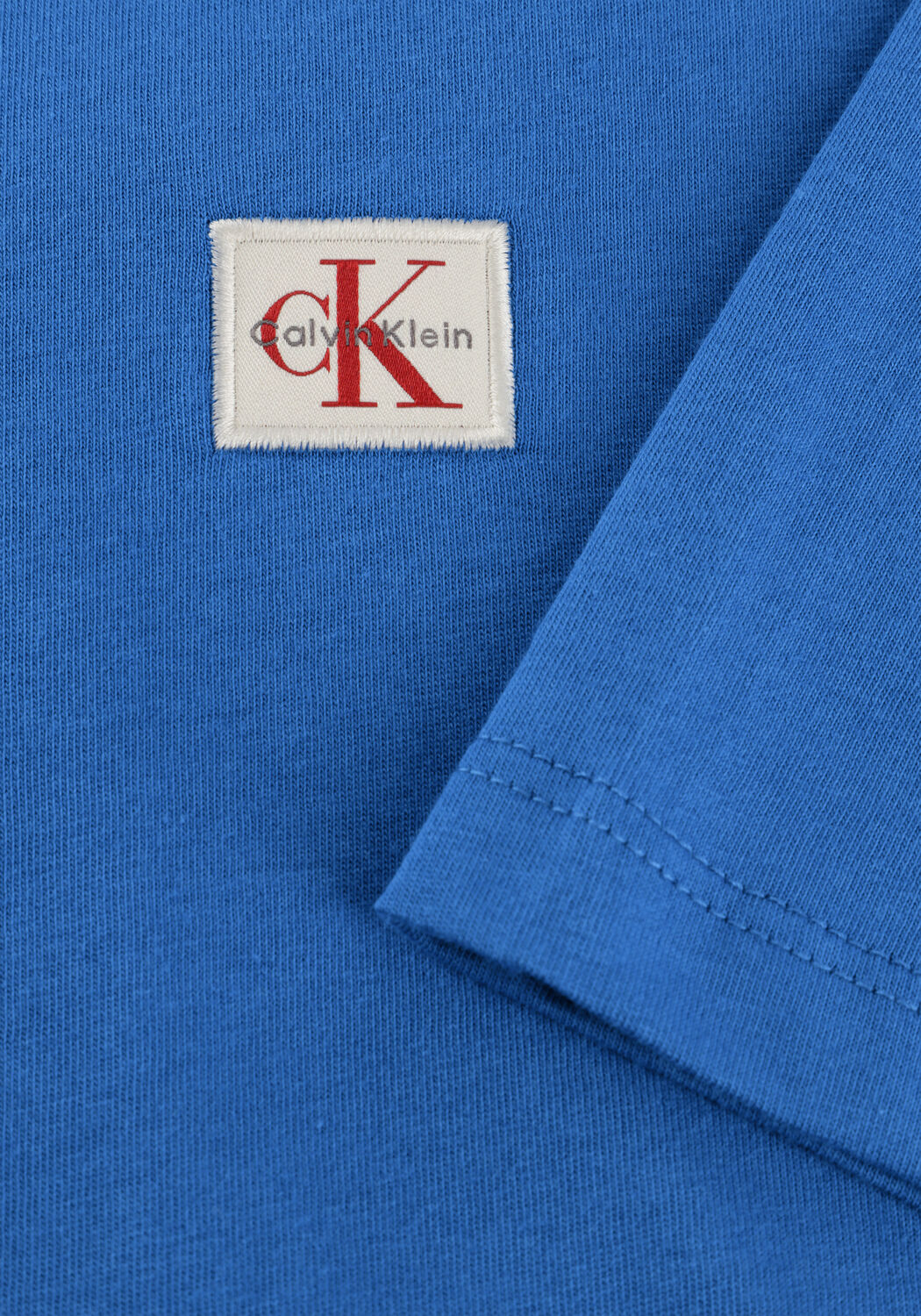 CALVIN KLEIN T-shirt SS BADGE 30S JERSEY CLASSIC TEE en bleu - large