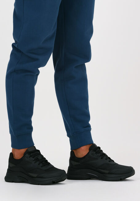 BOSS Baskets basses TITANIUM RUNN MXMT en noir - large