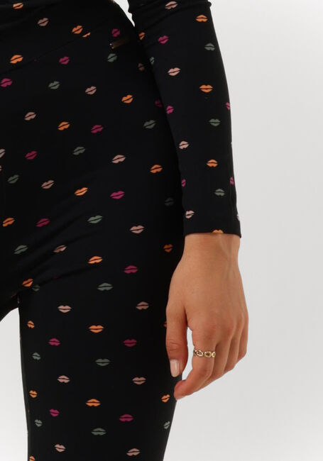 Zwarte COLOURFUL REBEL Flared broek LIPS PEACHED FLARE PANTS - large