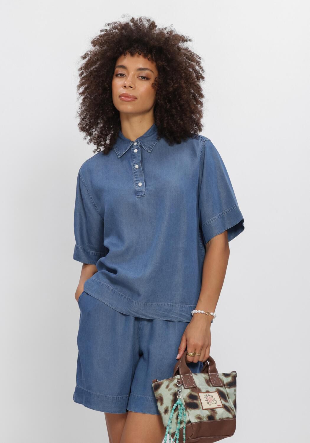 SELECTED WOMEN SLFJANNA OVERSIZE 2/4 POLO SHIRT Blouses en bleu - large
