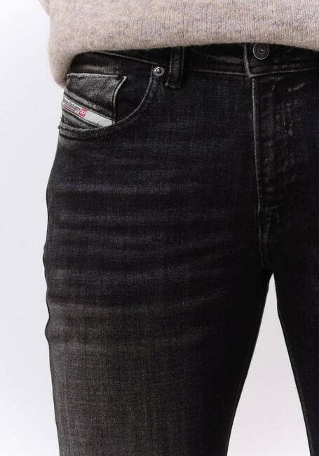 DIESEL Skinny jeans 1979 SLEENKER en gris - large