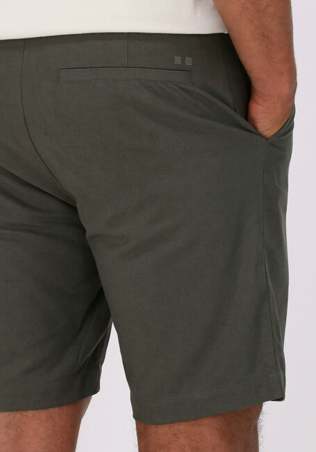 Donkergroene MINIMUM Korte broek LINOS - large