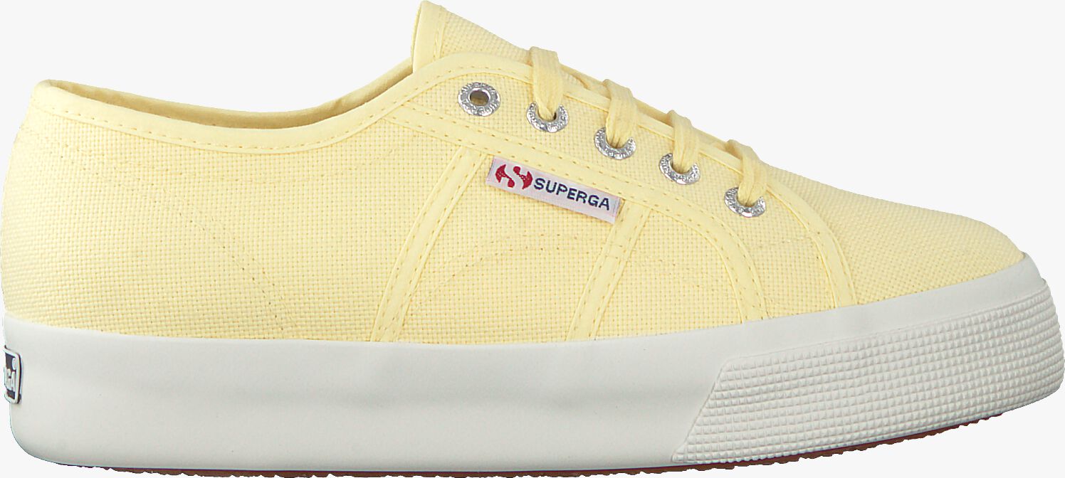 superga jaune