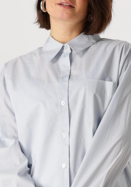 GESTUZ NOELLEGZ SHIRT Blouses en bleu - large