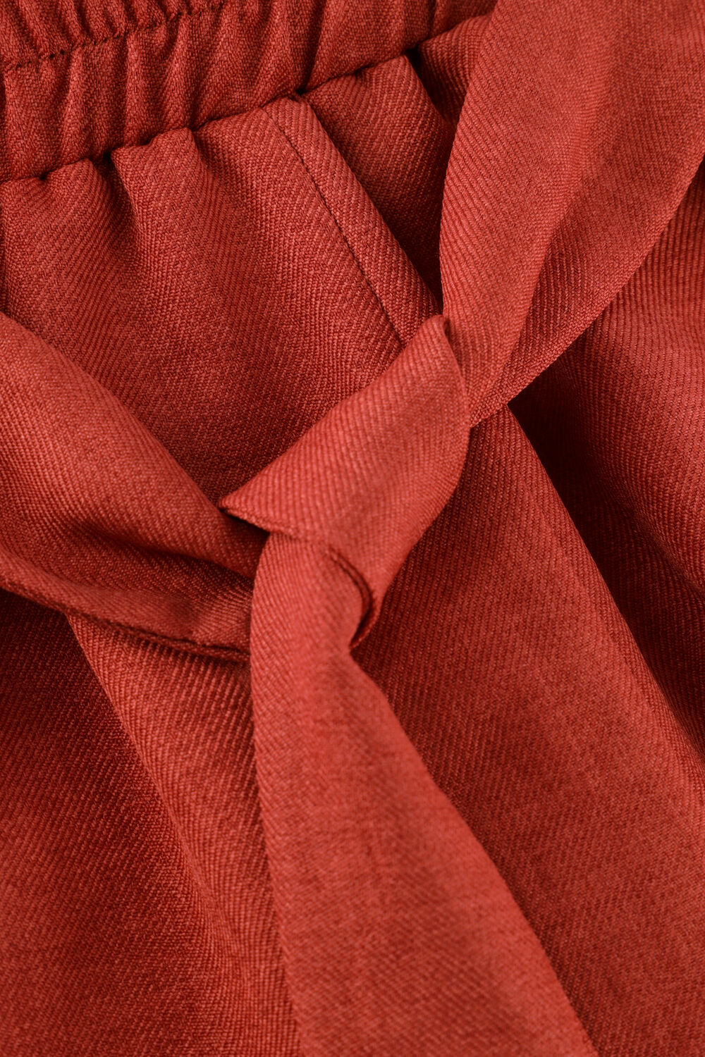 EST'SEVEN Pantalon courte TRINITY SHORT 26 en orange - large