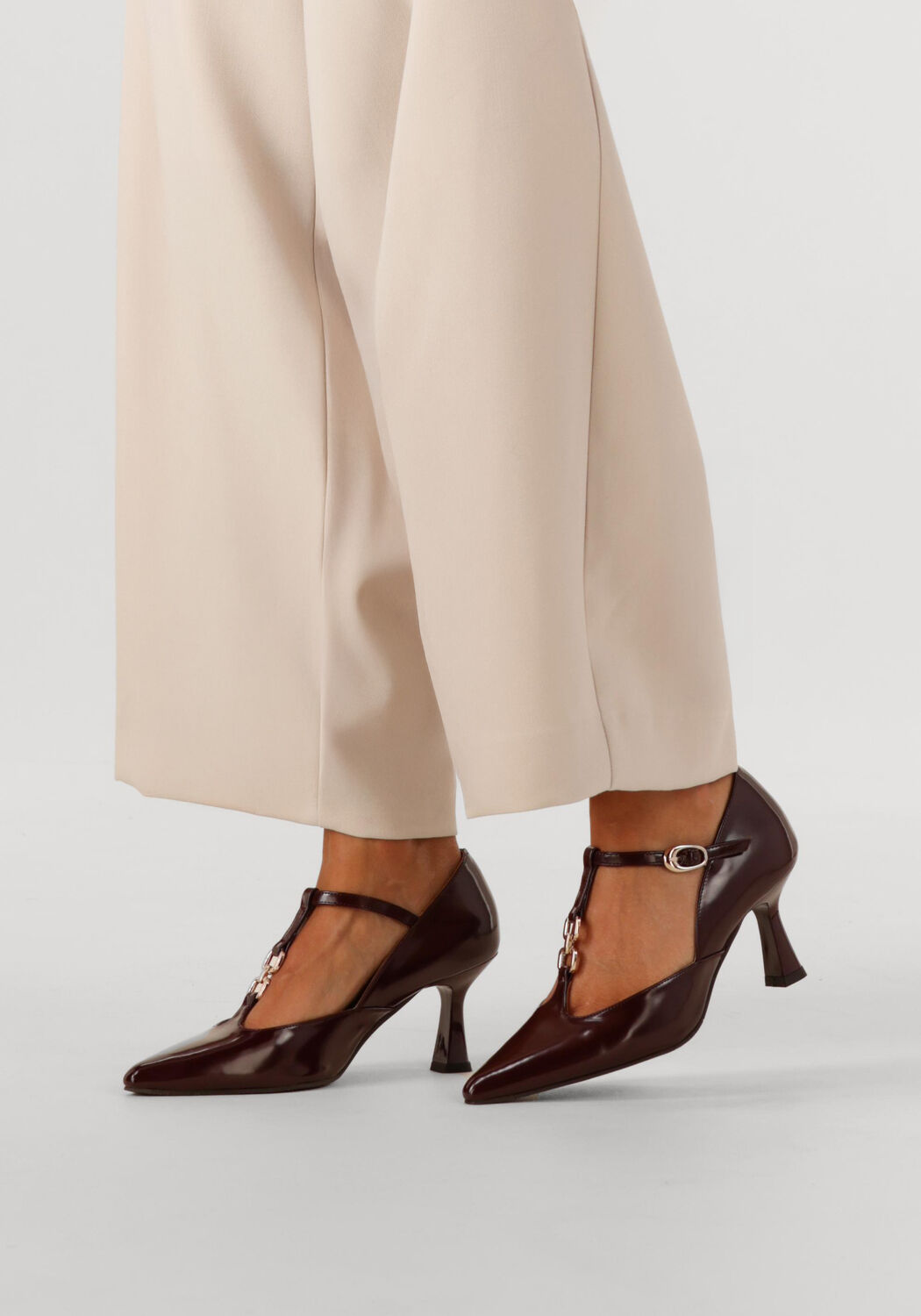 LODI Escarpins GAMO en rouge - large