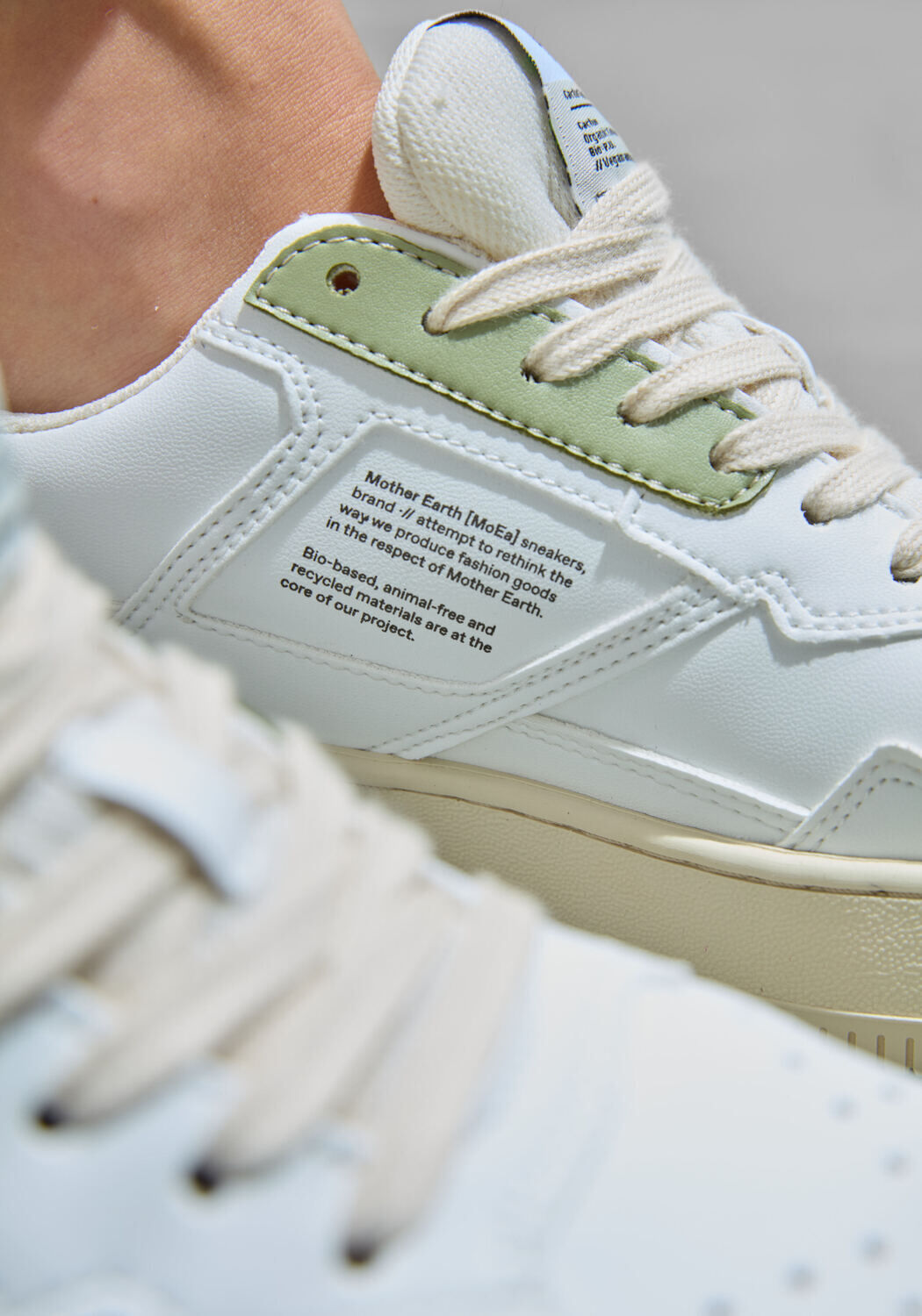 MoEa Baskets basses MOEA-BASGN1 en blanc - large