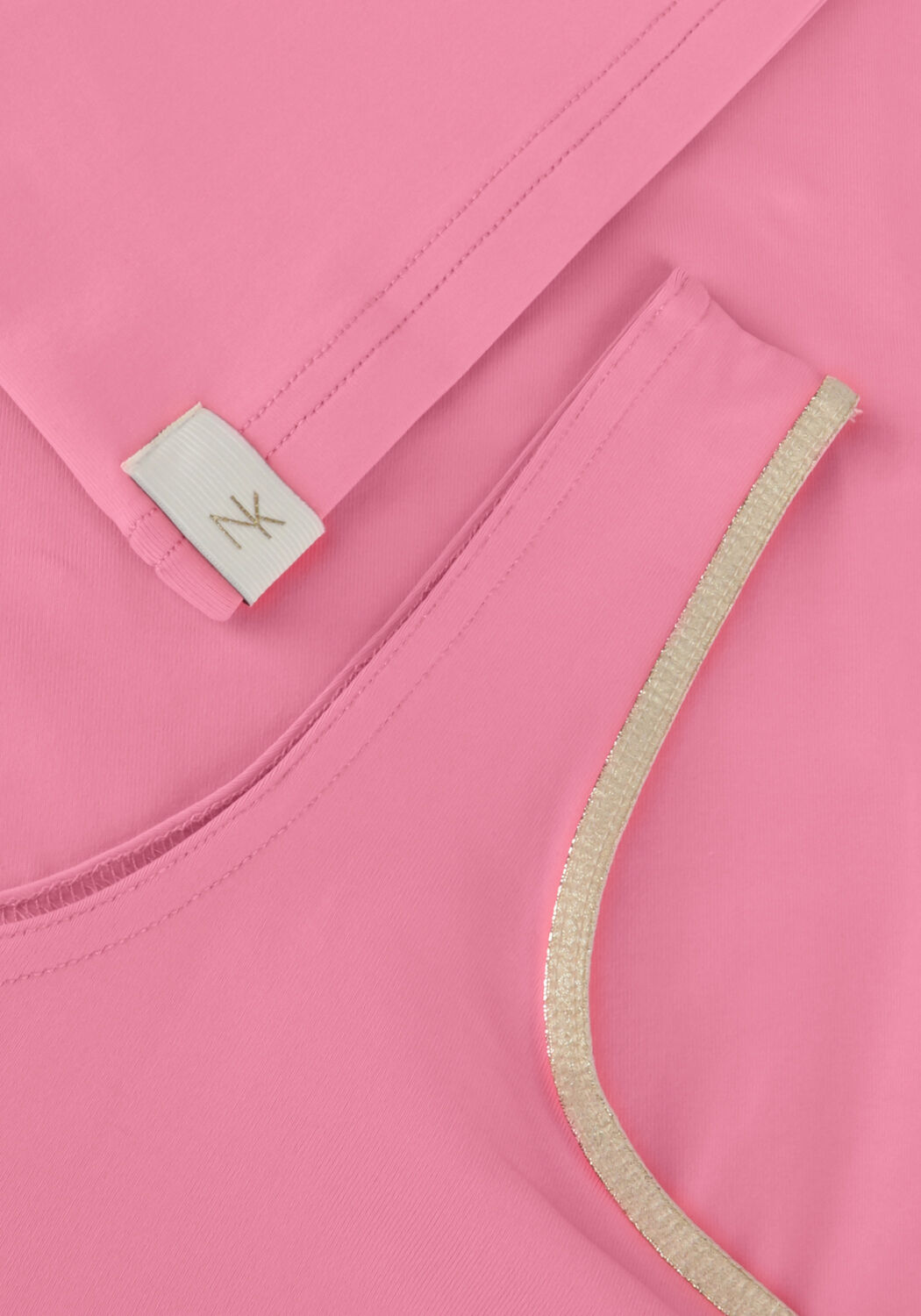 NUKUS Haut JUBA SINGLET en rose - large