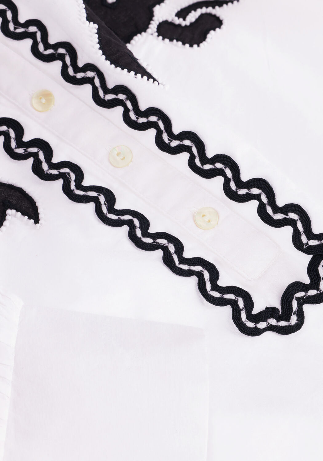 Witte ANTIK BATIK  DALI BLOUSE - large