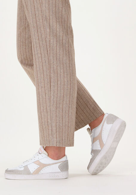 Witte DIADORA Sneakers MAGIC BASKET LOW ICONA WOMAN - large