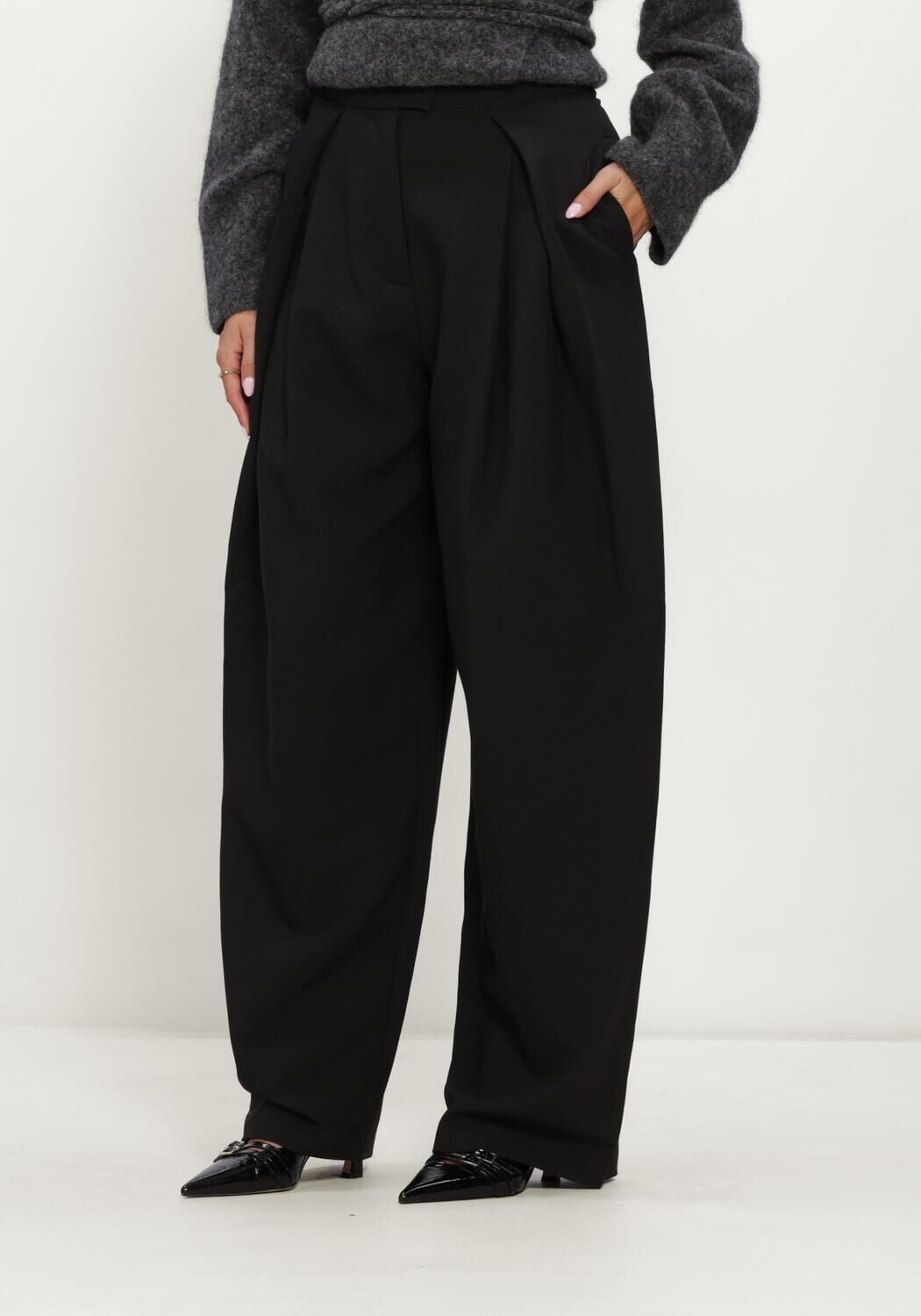 Zwarte LINA LOCCHI Wijde broek LL-BERYL - large