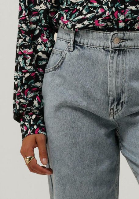 ALIX THE LABEL Pantalon large BAGGIE DENIM PANTS en bleu - large