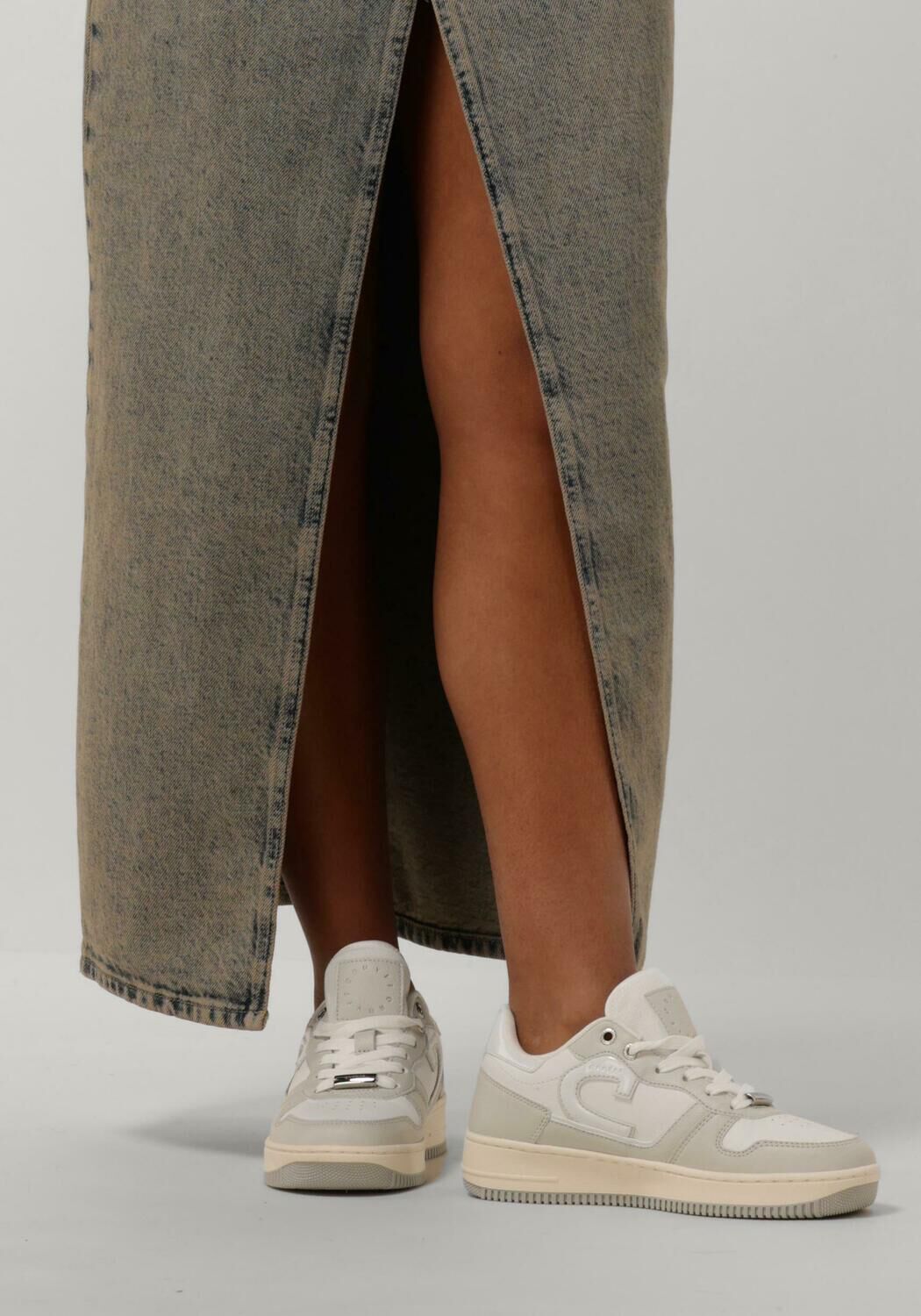 Beige CRUYFF Sneakers CAMPO LOW LUX - large