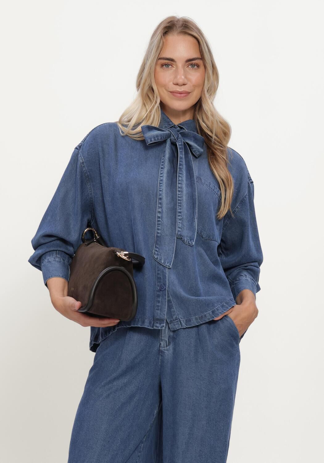 Blauwe SIMPLE  WV-HVY-TENCEL-26-3 - large