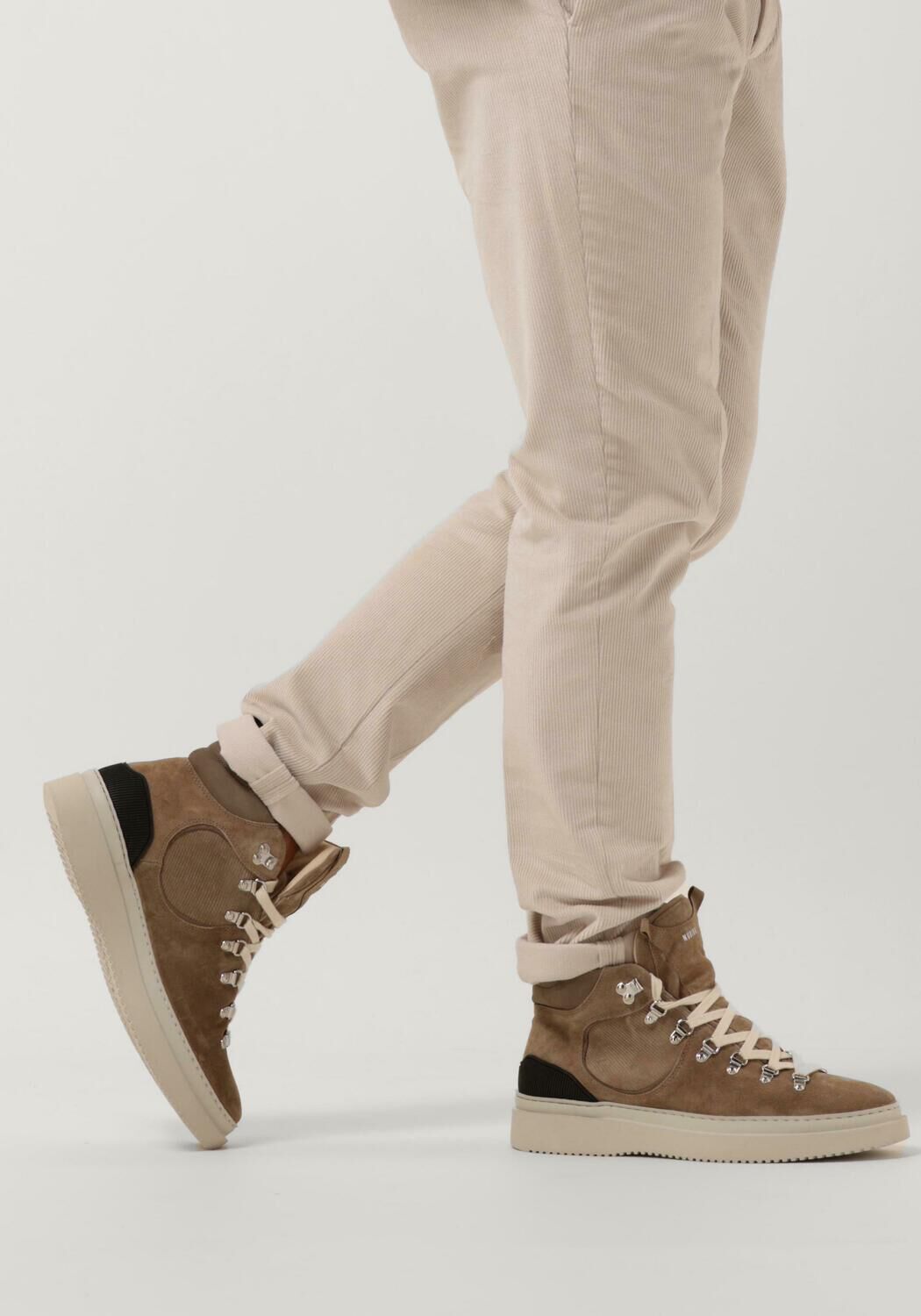 NUBIKK Baskets montantes JONAH AZTEC en taupe - large