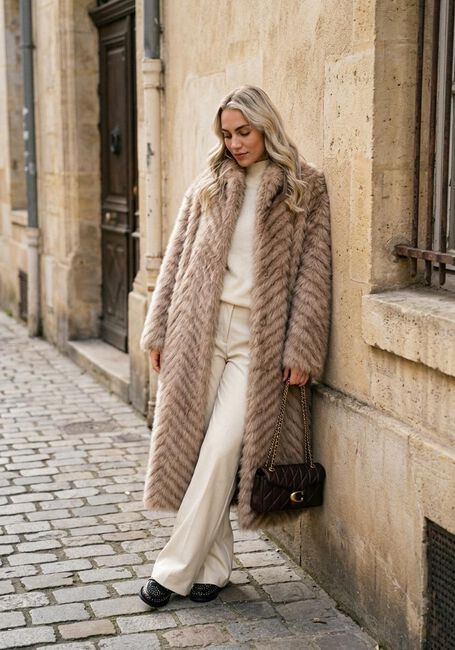 STAND STUDIO Manteau en fausse fourrure WYNTHER COAT en beige - large