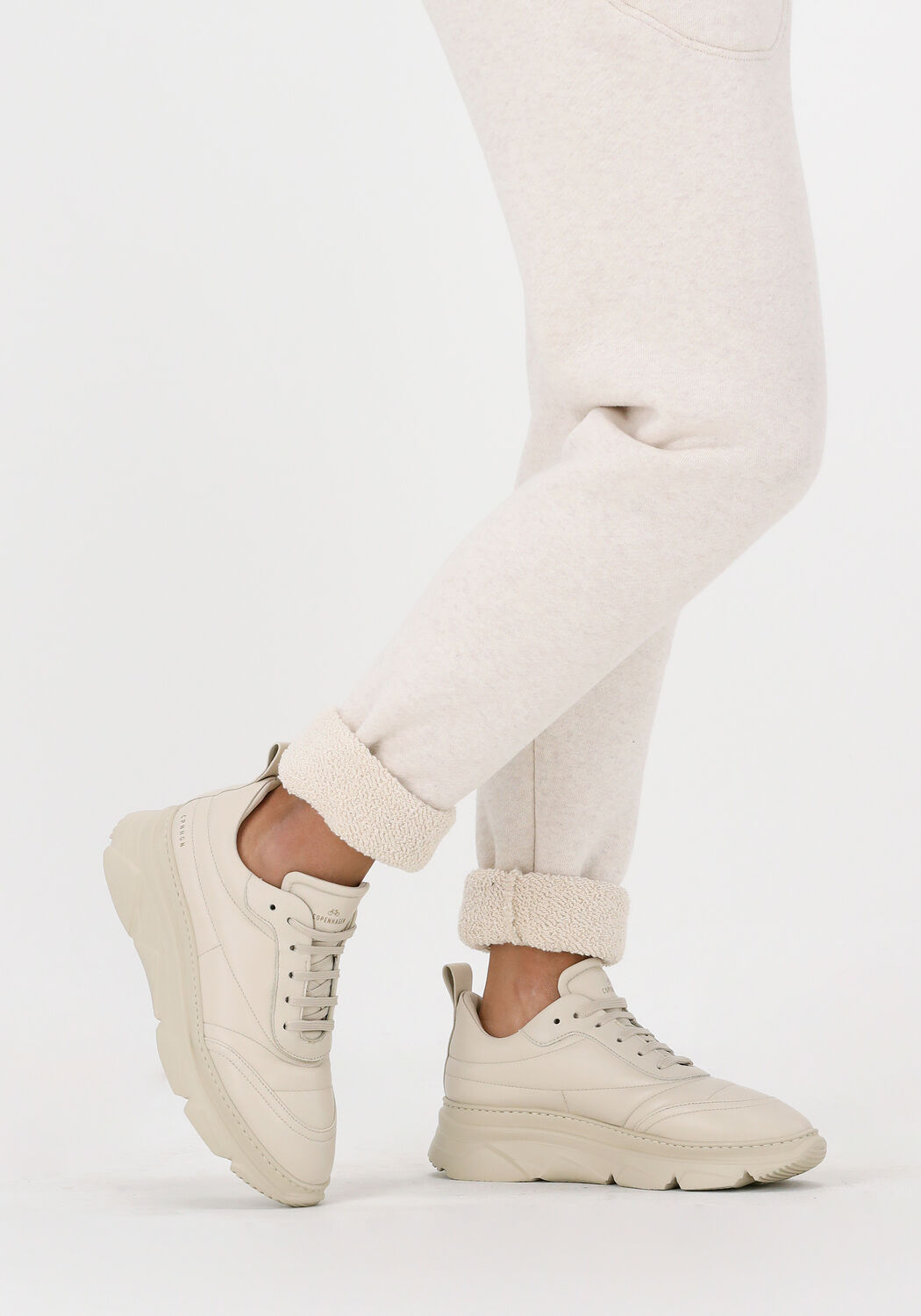 COPENHAGEN STUDIOS Baskets basses CPH205 en beige - large