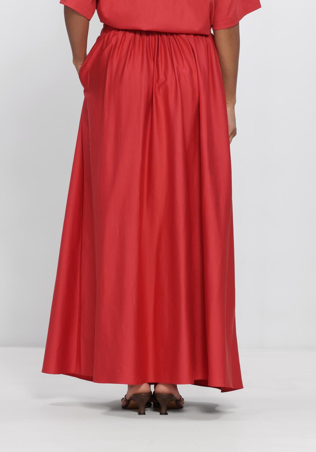 EST'SEVEN Jupe maxi AYLIN SKIRT en rouge - large