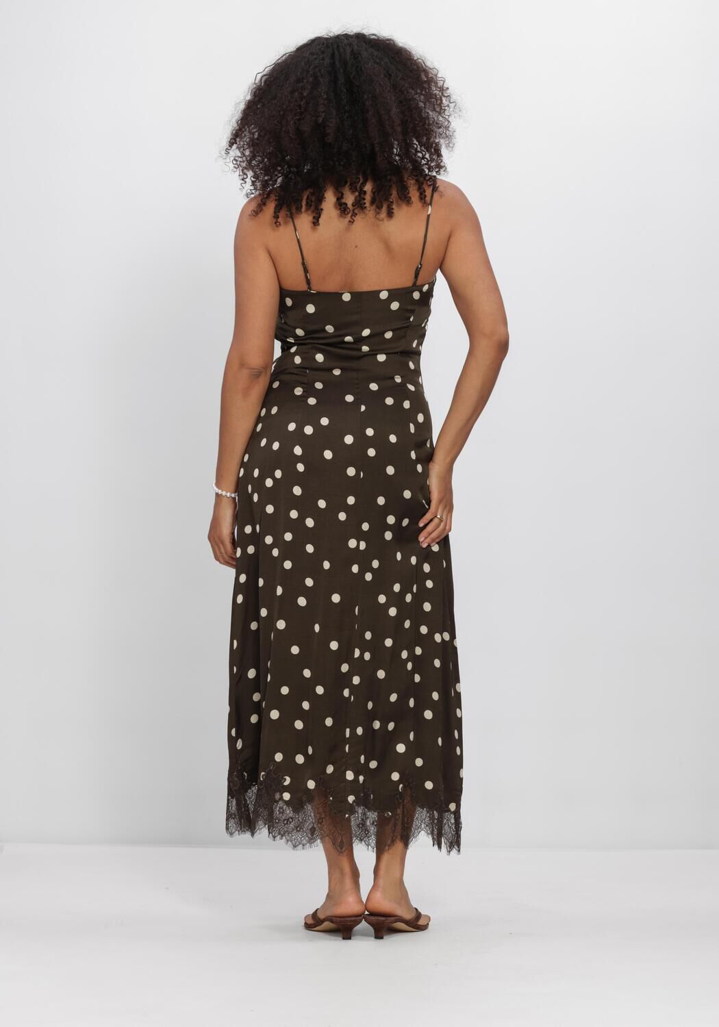 Bruine MSCH COPENHAGEN Midi jurk MSCHJIONNA IRIDA STRAP DRESS - large