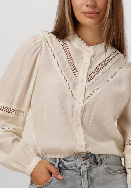 MOVES FEMILINE Blouses en blanc - large