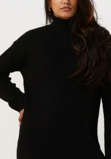 SELECTED FEMME Robe midi SLFMALINE LS KNIT DRESSHIGH NECK en noir - large