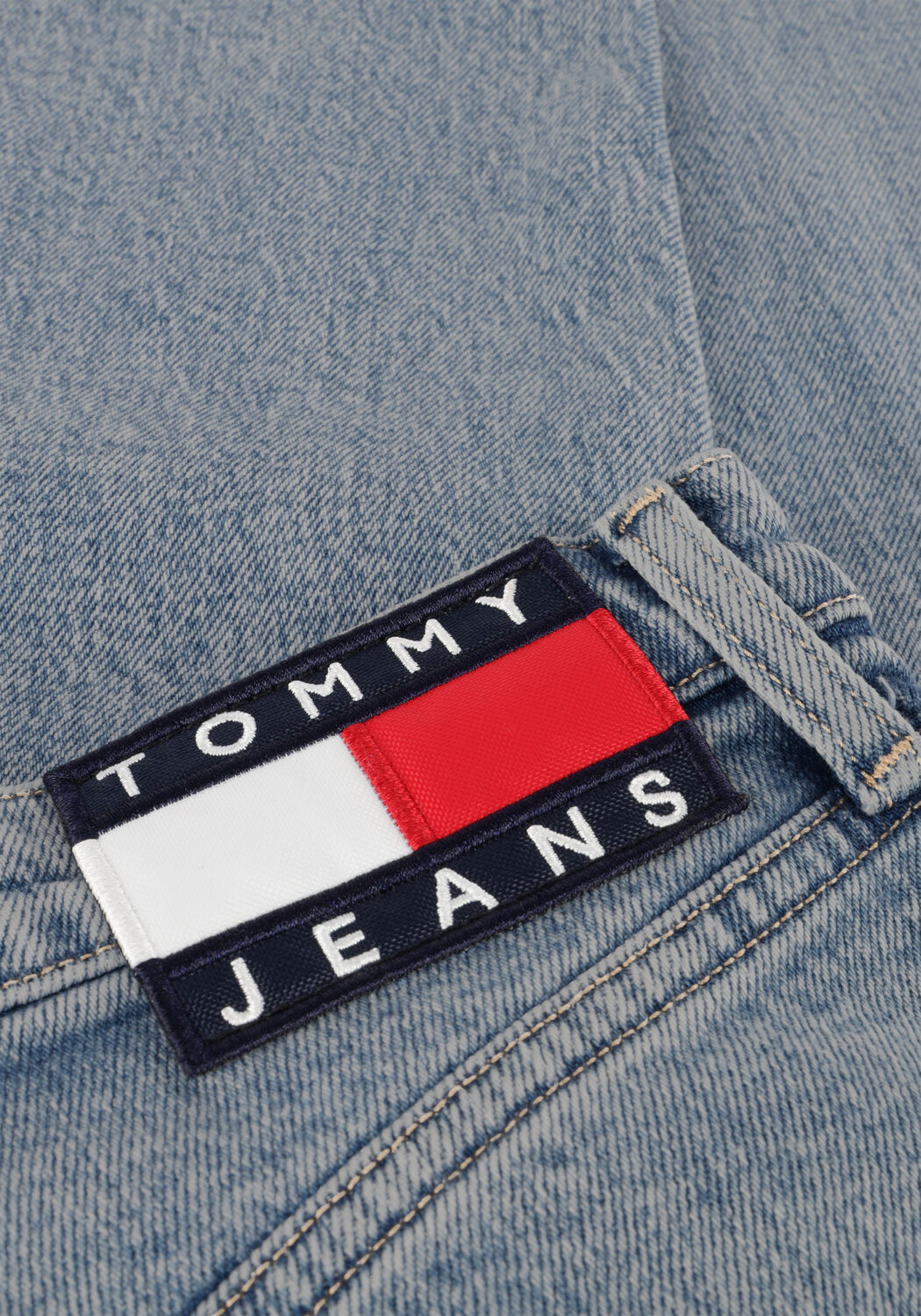 Lichtblauwe TOMMY JEANS Straight leg jeans JULIE UHR STR - large