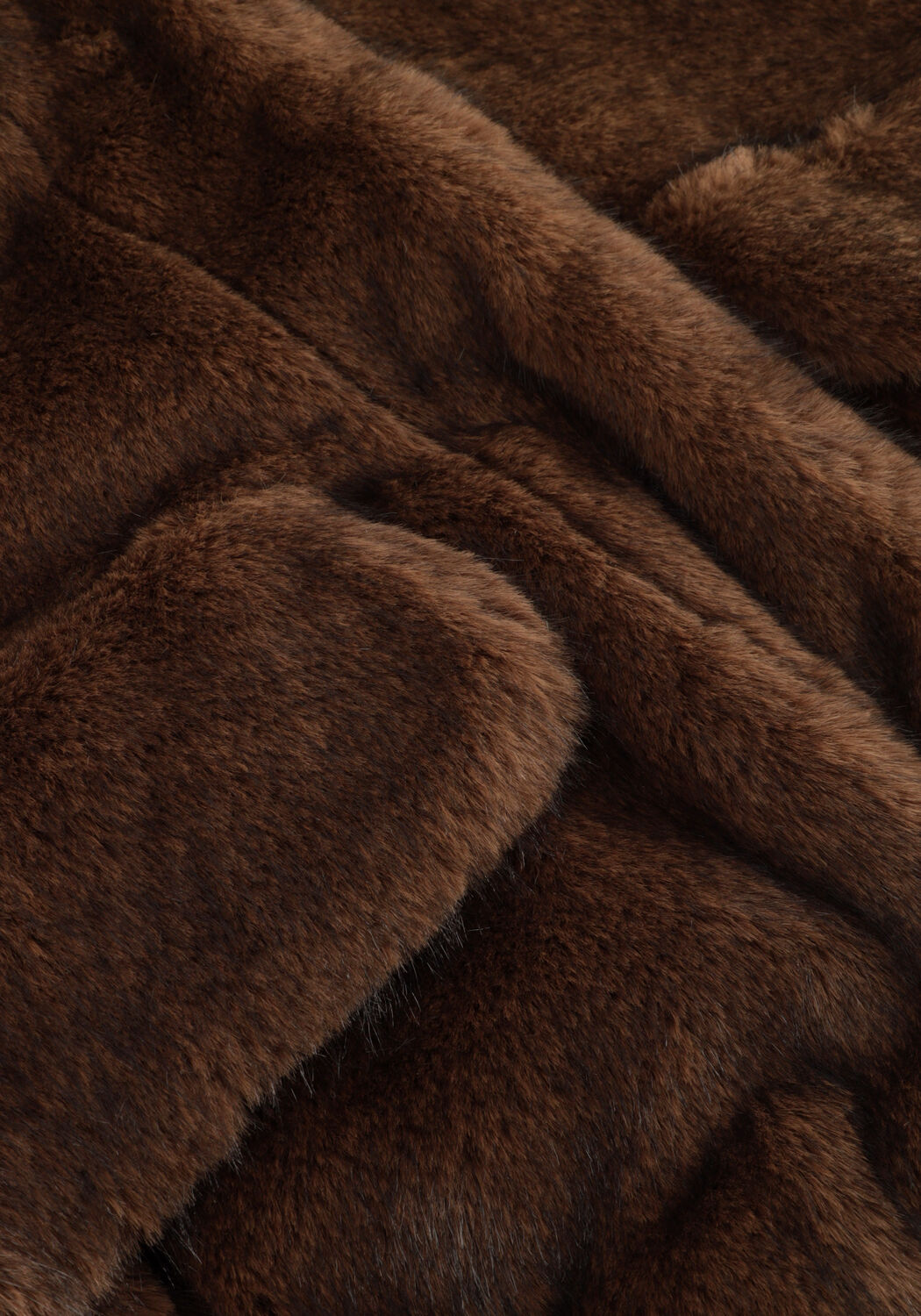 SUNCOO Manteau en fausse fourrure EVAN en marron - large