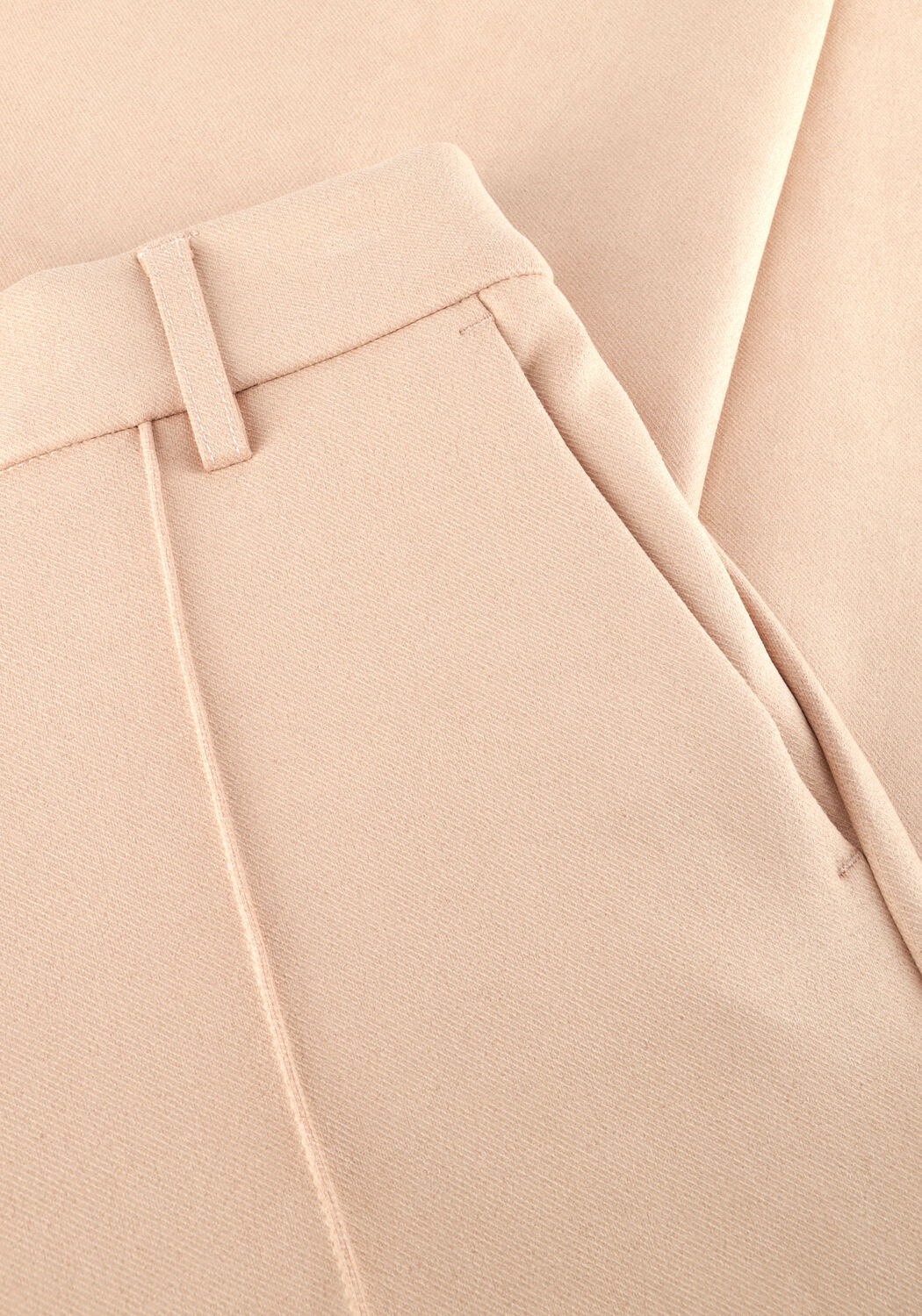 NUKUS Pantalon &eacute;vas&eacute; JILL PANTS SUEDINE en beige - large