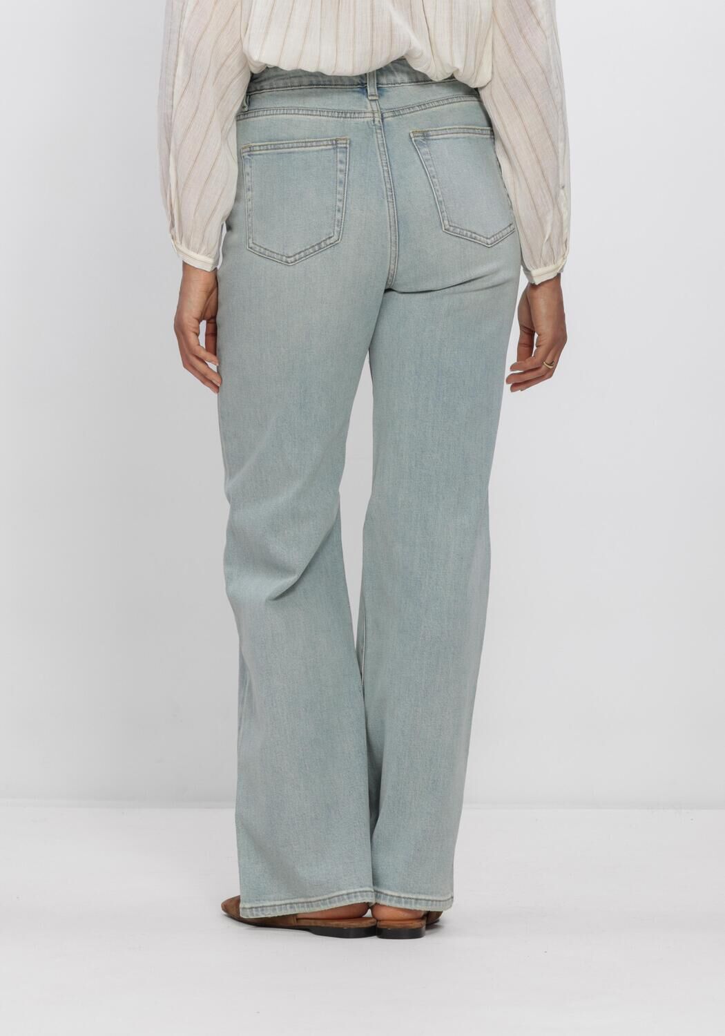 Blauwe CIRCLE OF TRUST Flared jeans MADDY DNM - large