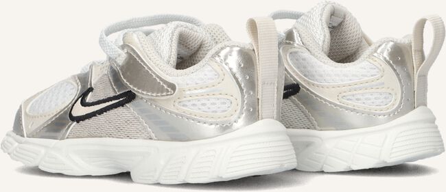 Witte NIKE Sneakers V5 RNR (TD) Witte NIKE Sneakers V5 RNR (TD) - large